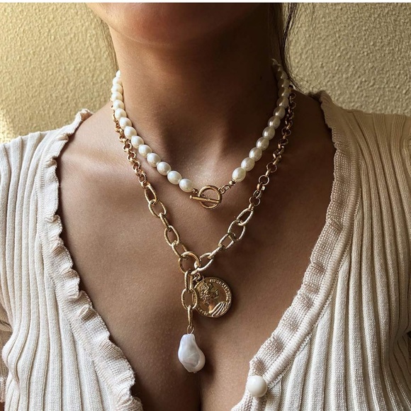 Salty Layered Pearl Necklace (1053) NWOT - Picture 3 of 3